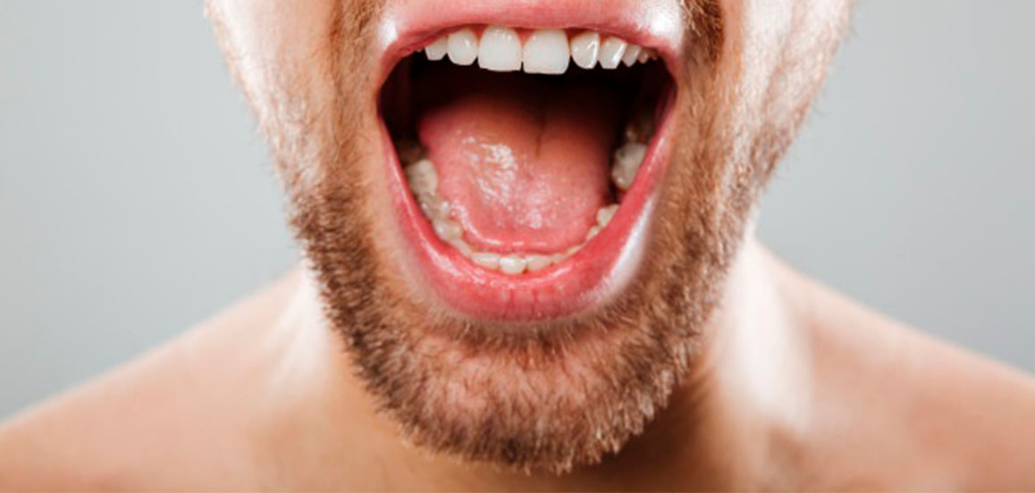 imagen-hombre-boca-post-www.dentalpenalver.com_.jpg
