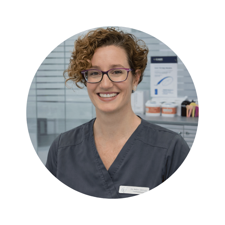 Dra. Esther Estrada Mallada